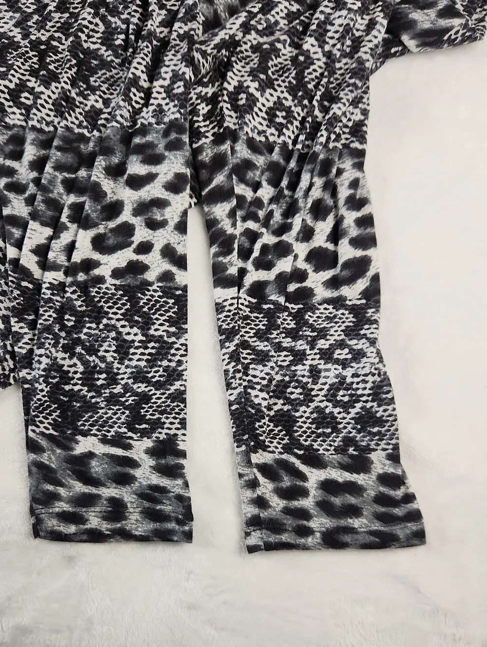MICHAEL Michael Kors Black & White Mixed Animal & Snake Print Long Sleeve Top XL